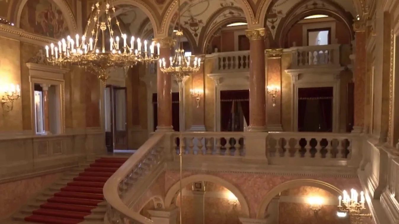 Ókovács Szilveszter 2012 óta igazgatja az Operát