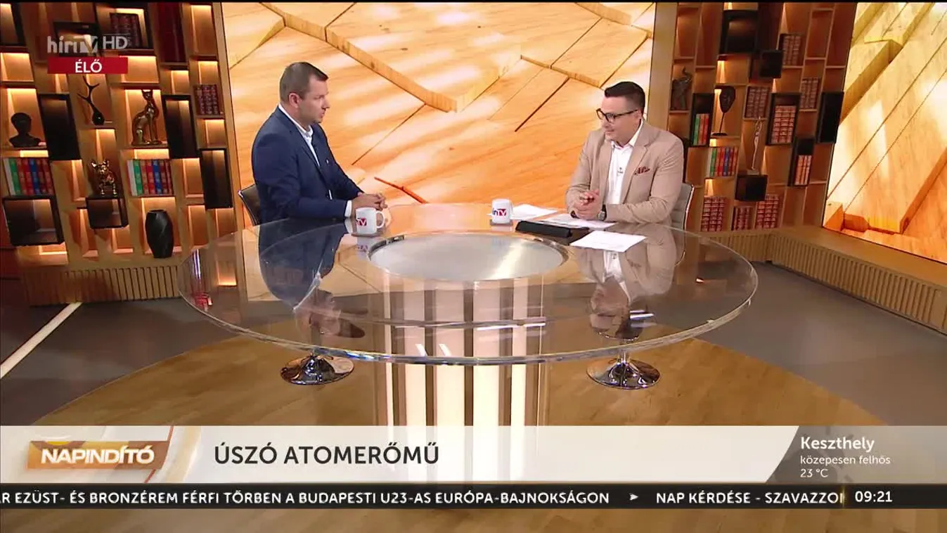 Napindító - Úszó atomerőmű