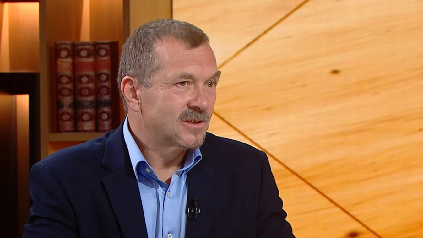Napindító - Vállvetve Apával a Pest Vármegyei Kormányhivatalban