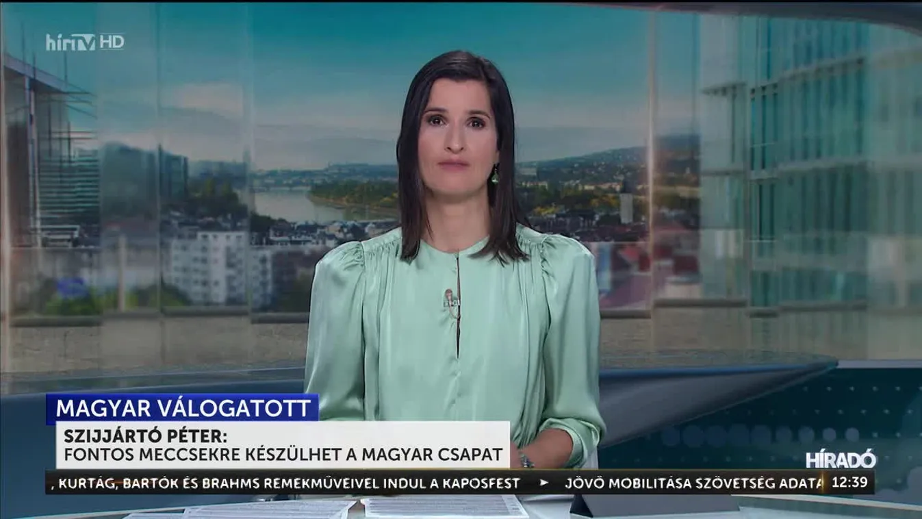 Szijjártó Péter: Fontos meccsekre készülhet a magyar csapat