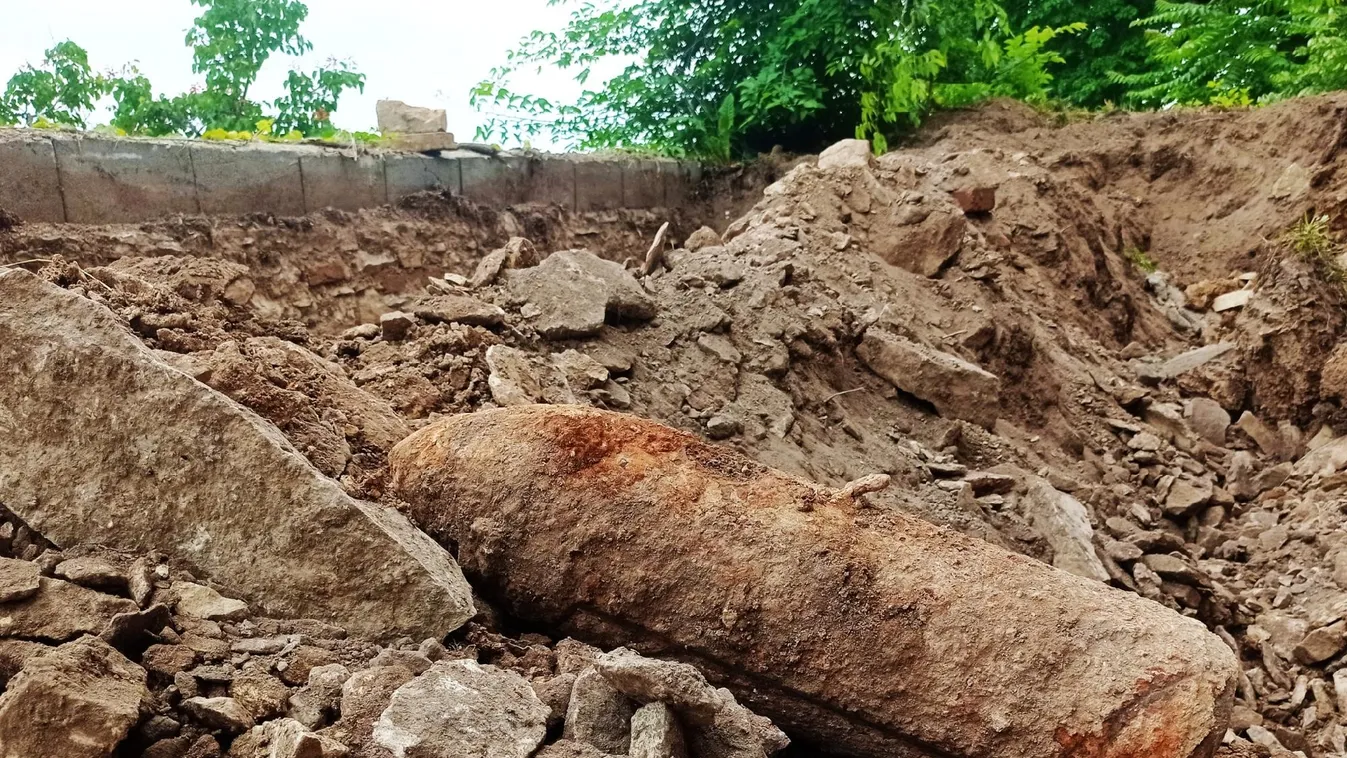 Egy 50 kilogrammos légibombát találtak a II. kerületben