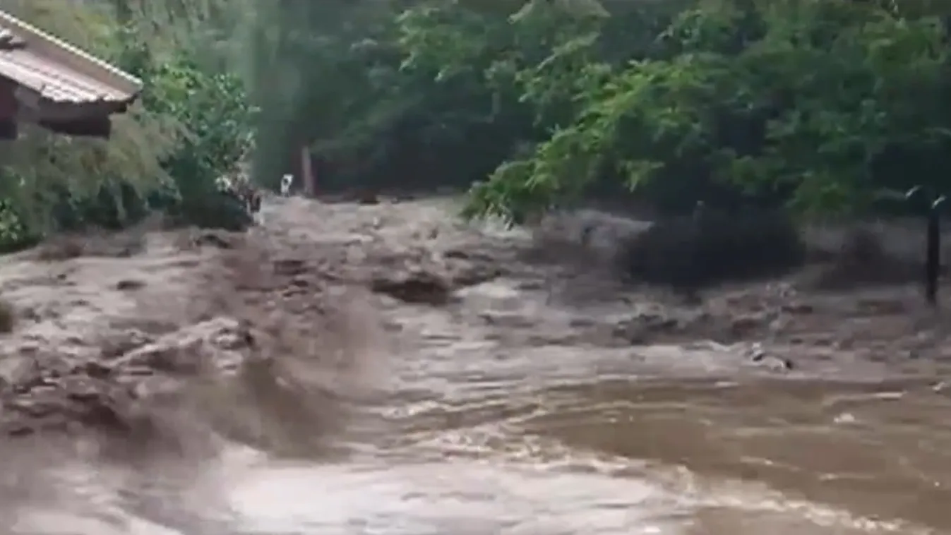 Két ember meghalt a gyöngyöstarjáni villámárvízben