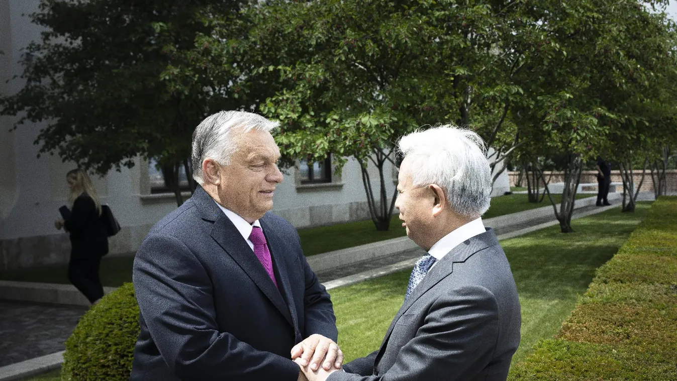 Orbán Viktor az ázsiai befektetési bank elnökével tárgyalt