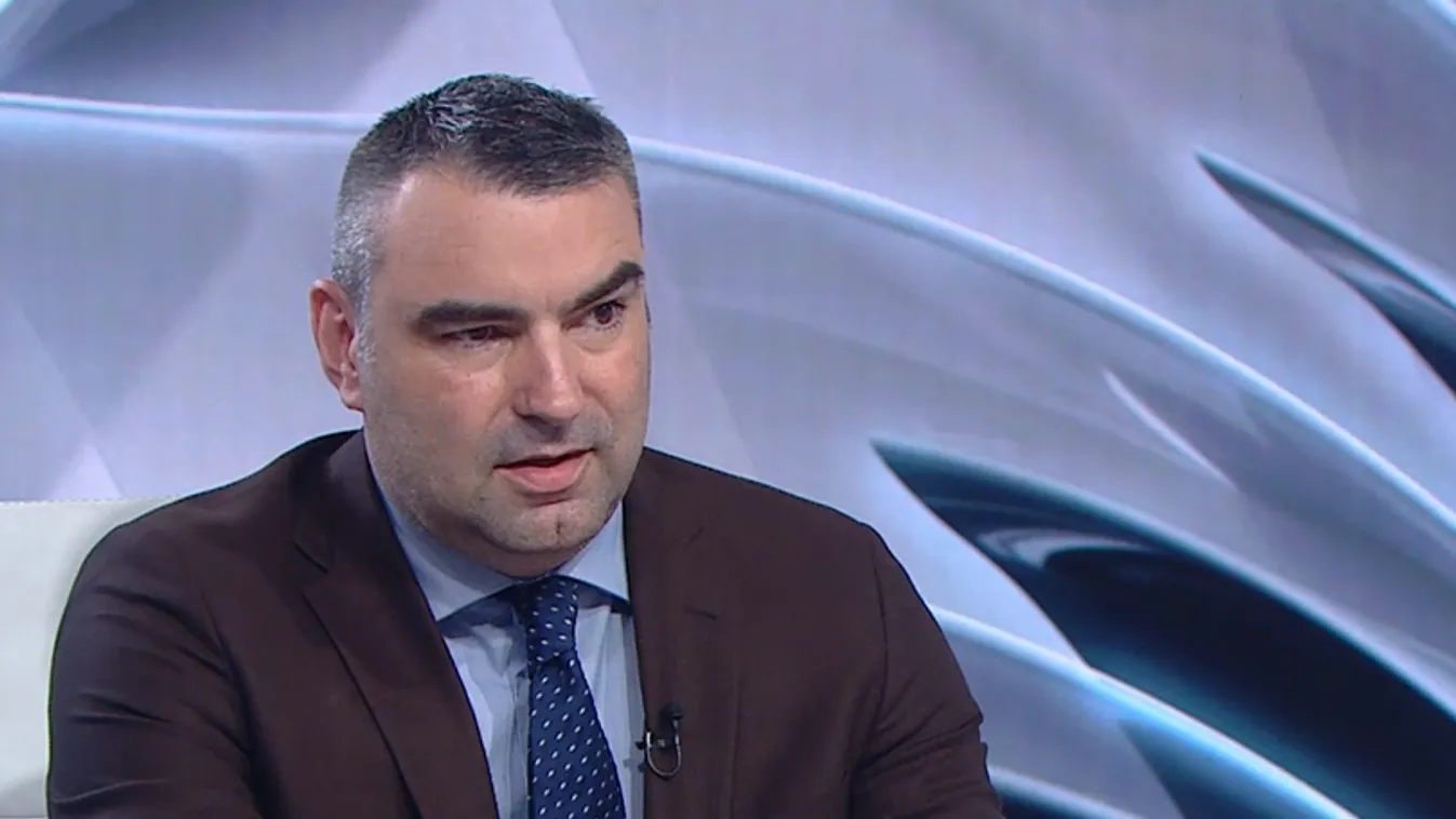 Pressman védelmébe vette Soros fiát