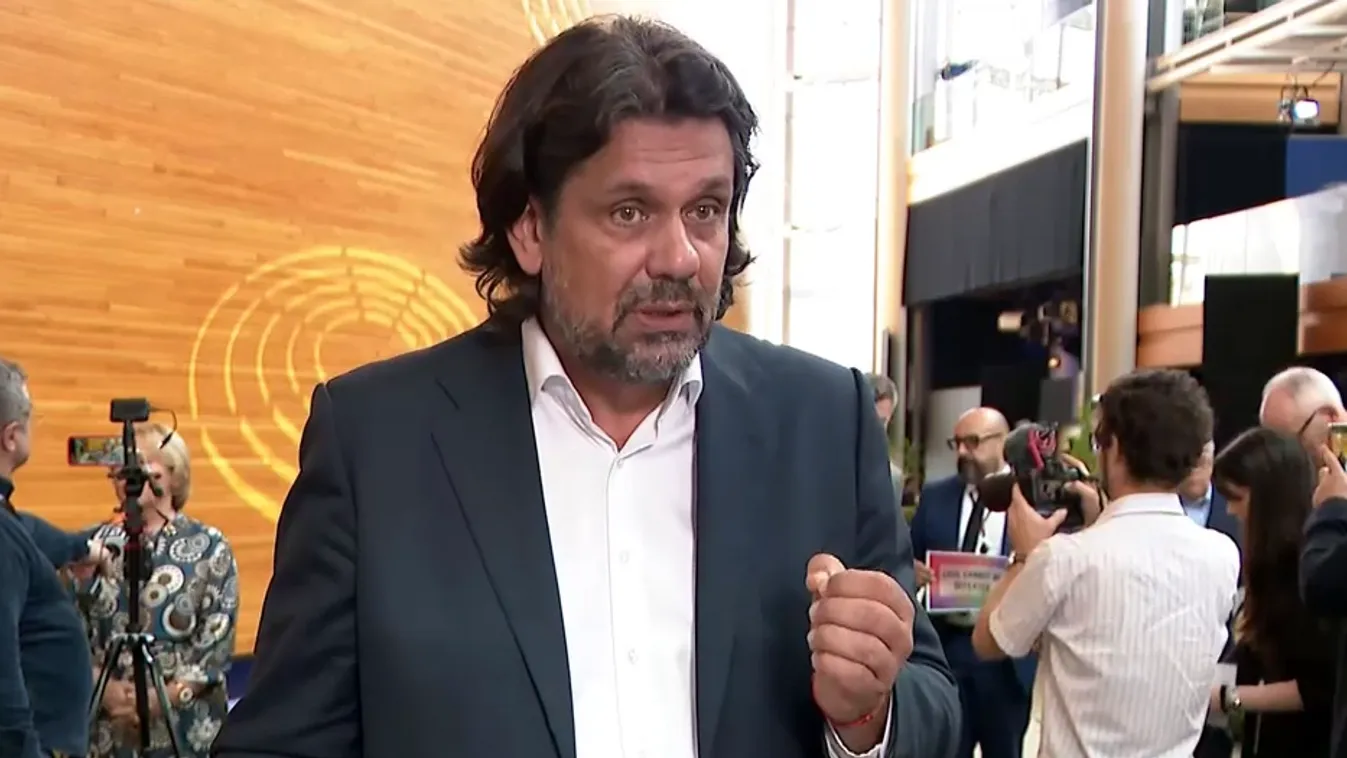 Deutsch Tamás: Magyarország egymillió illegális migráns Európába jutását akadályozta meg