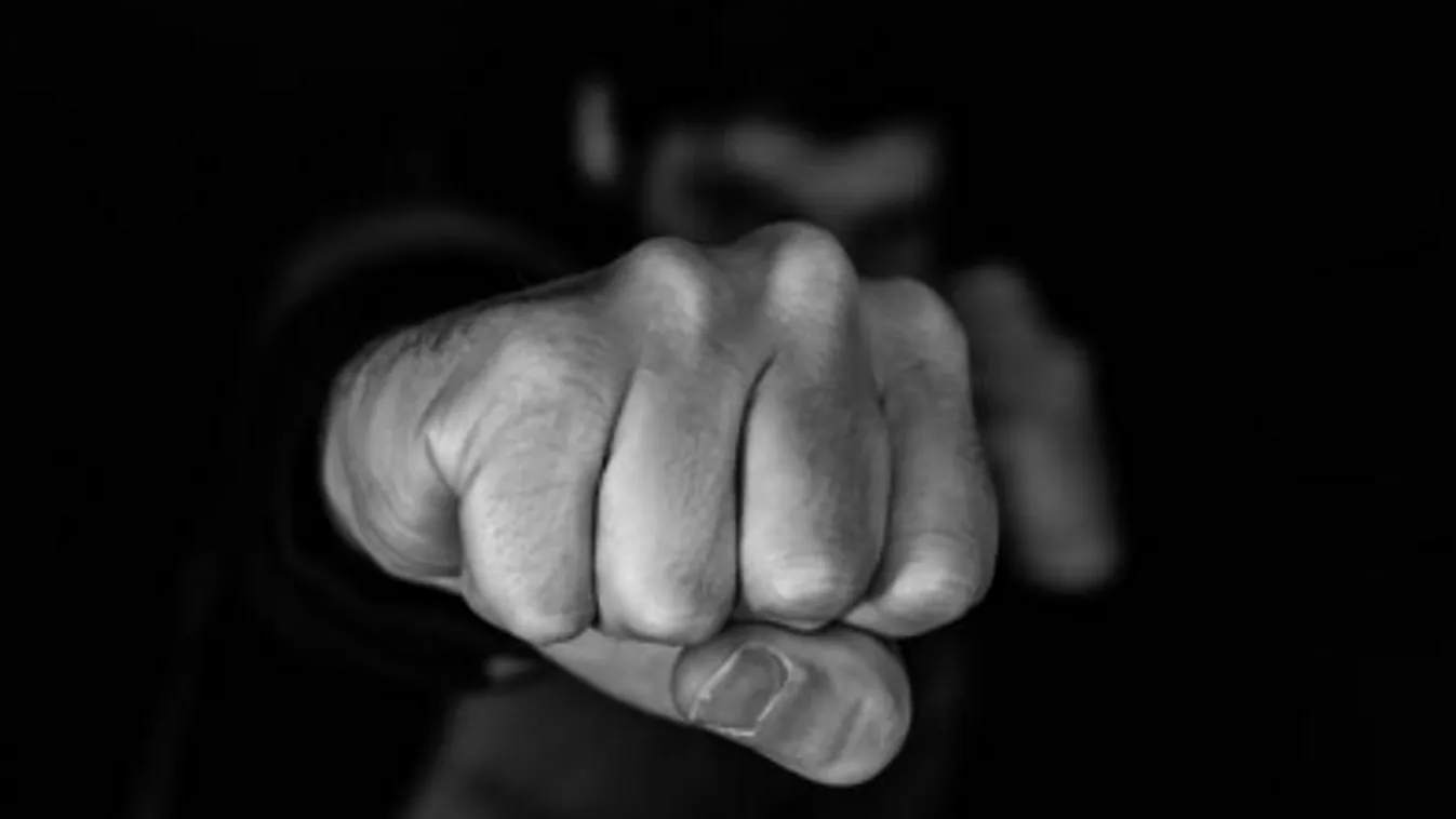 Megtámadták a Hír TV stábját a bevándorlók lakta Molenbeek-ben