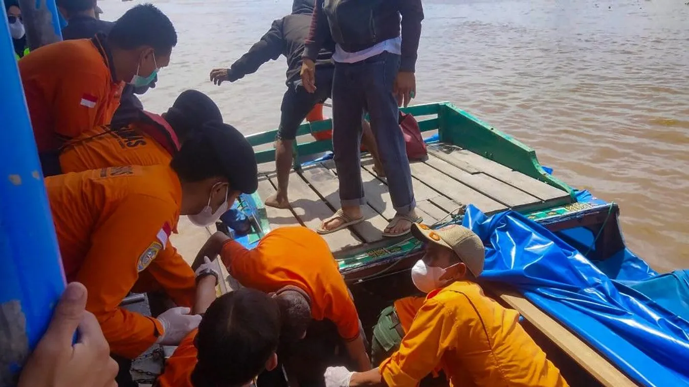 Súlyos kompbaleset Indonéziában, többen meghaltak