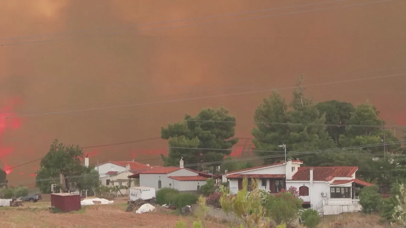 „Szinte már a lábunkat érte a tűz” - így jutott ki egy magyar lány a rodoszi halálzónából