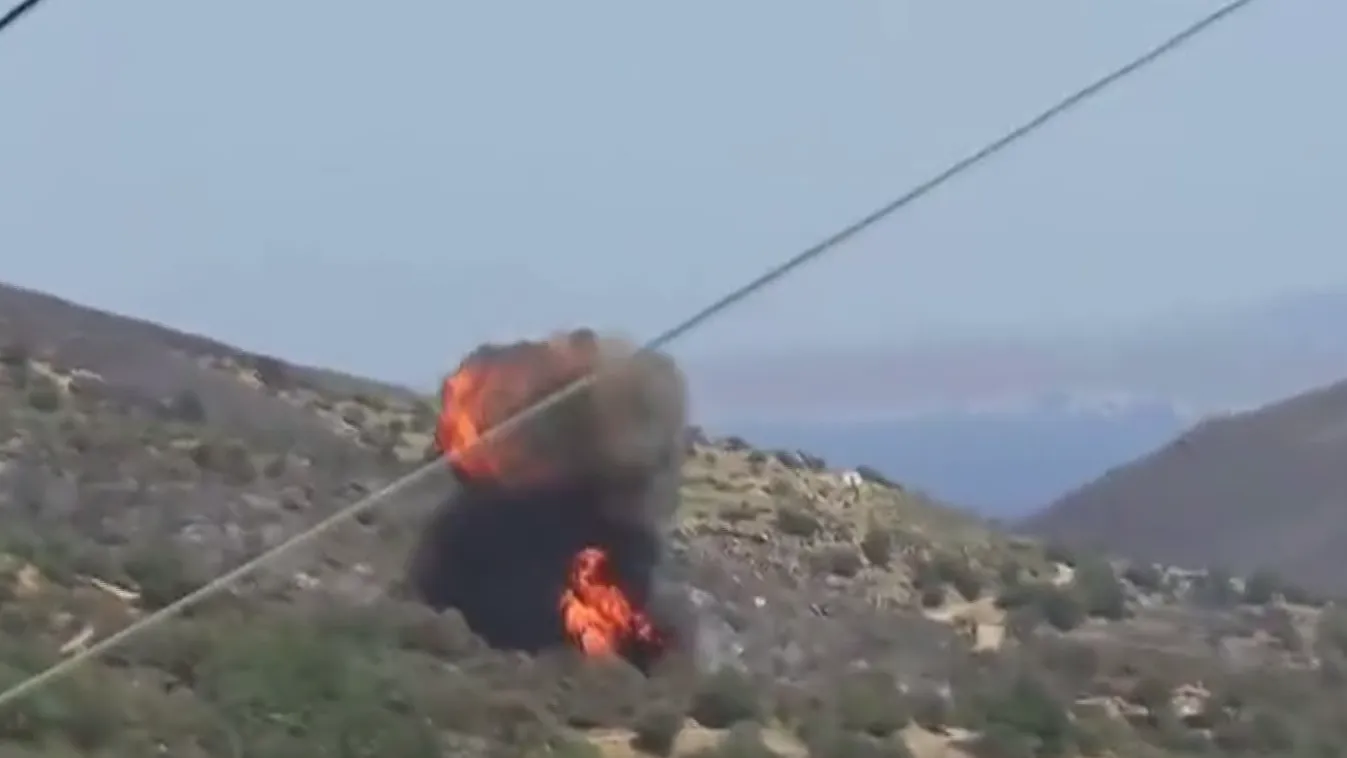 Oltás közben zuhant le egy tűzoltórepülő Görögországban