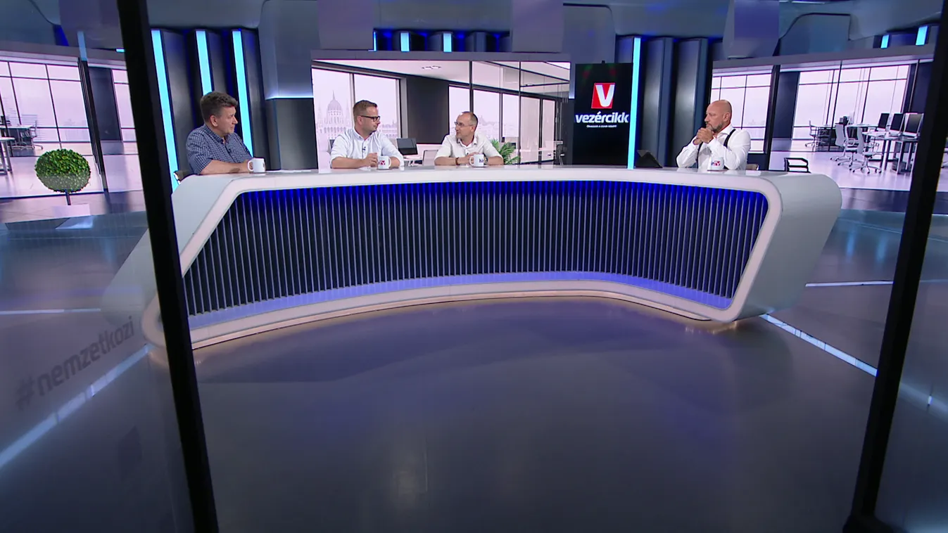 Vezércikk: Nekiment a Momentum Gyurcsány Ferencnek és  Dobrev Klárának, amiért nem voltak ott a Pride-on