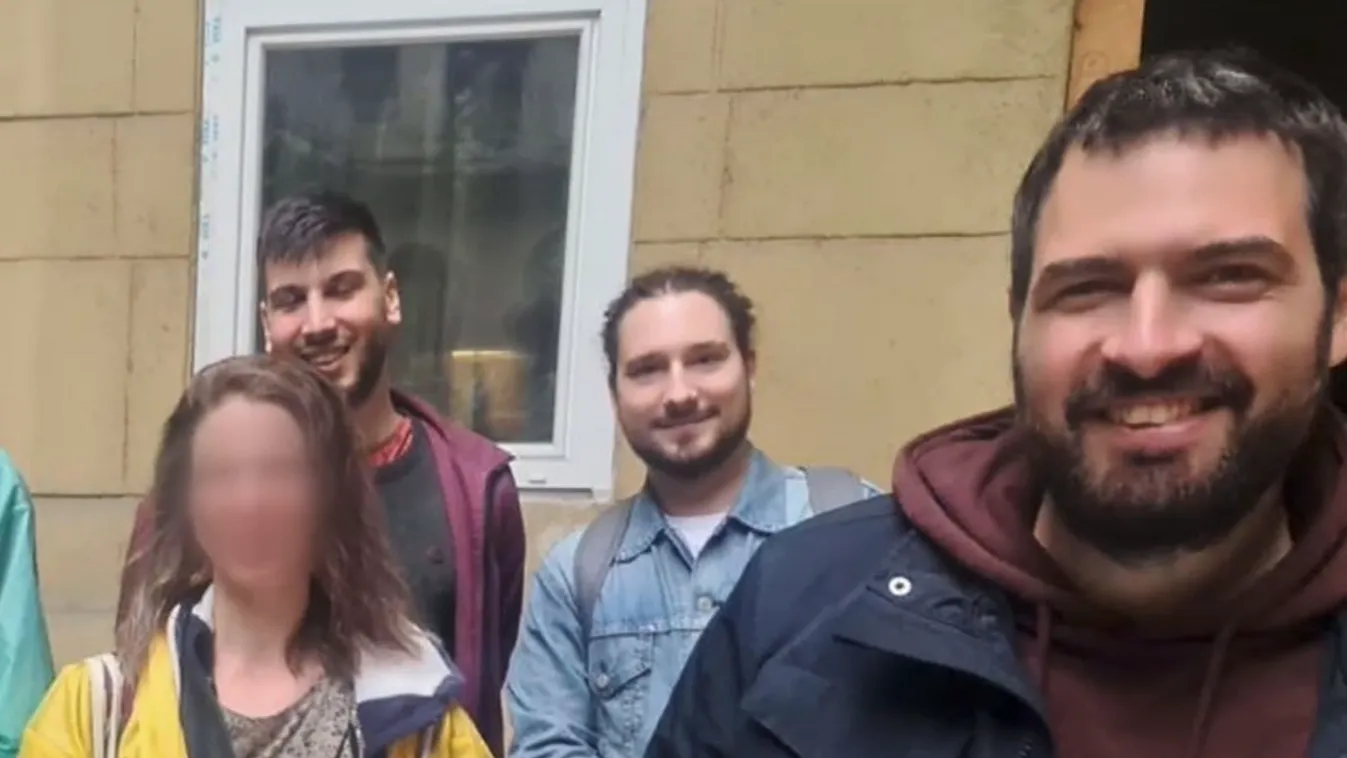 Vizsgálja a rendőrség, hogy forgattak-e gyermekpornót a Szikra Mozgalom aktivistájának lakásán