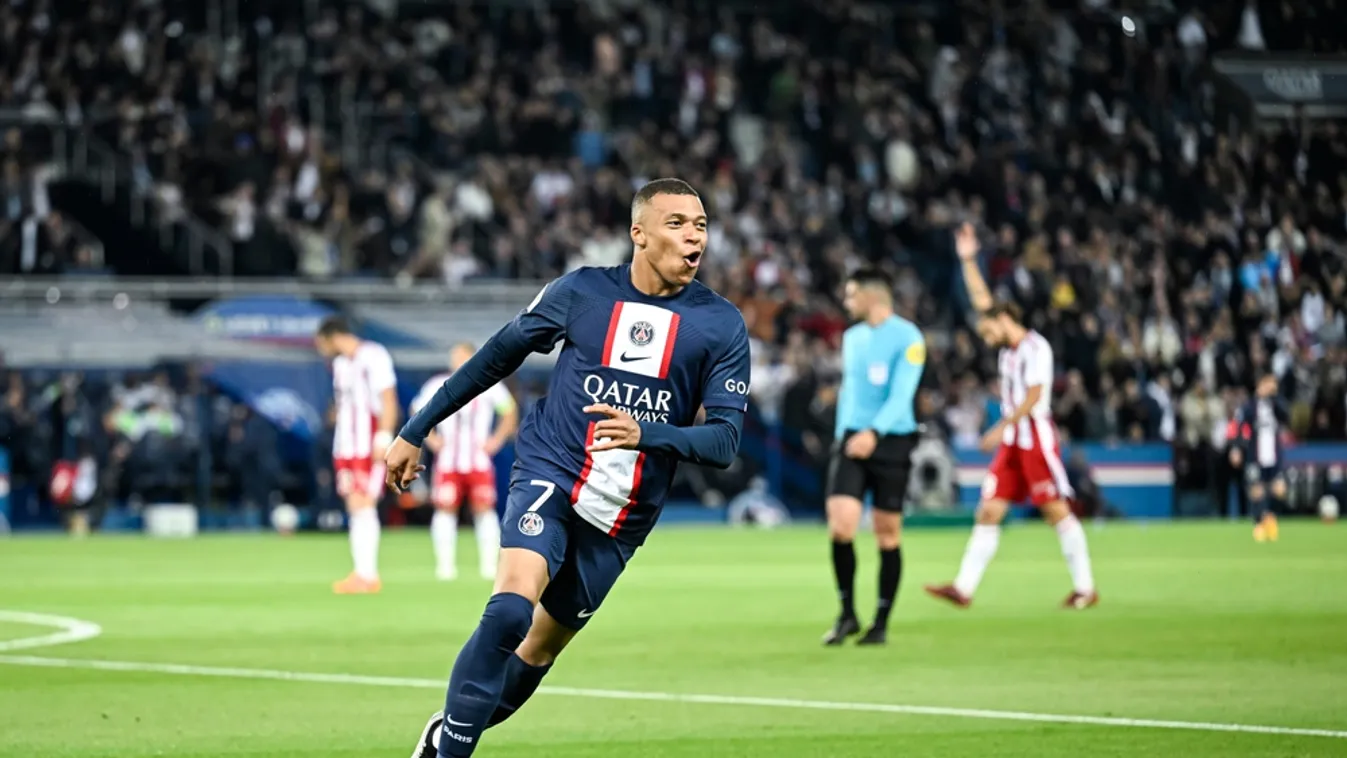 Kylian Mbappé újra a PSG keretében