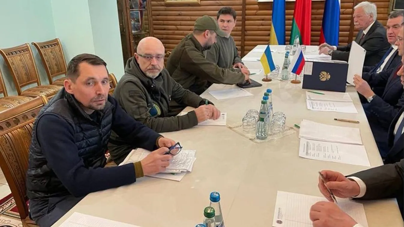 Megkezdődtek a béketárgyalások Szaúd-Arábiában