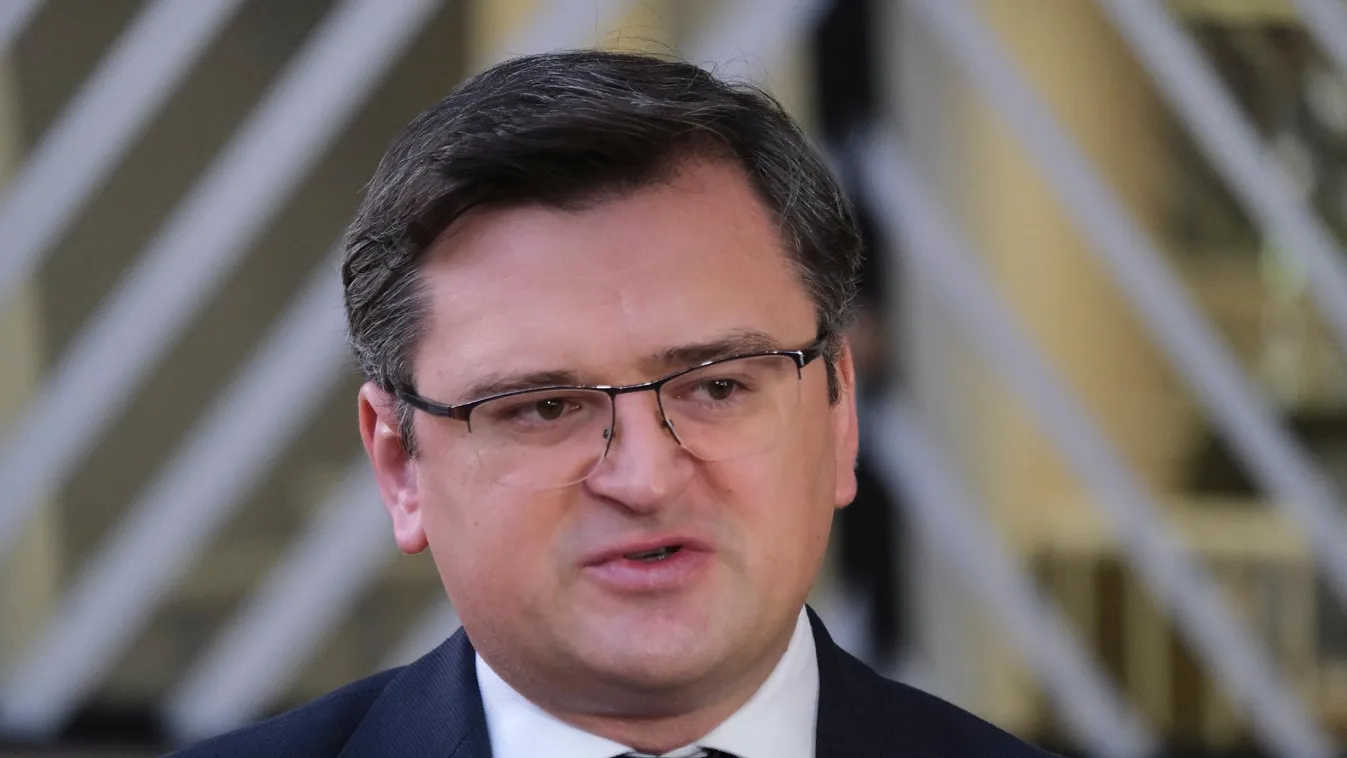 Az ukrán külügyminiszter nagy hatótávolságú rakéták küldésére sürgette Berlint és Washingtont