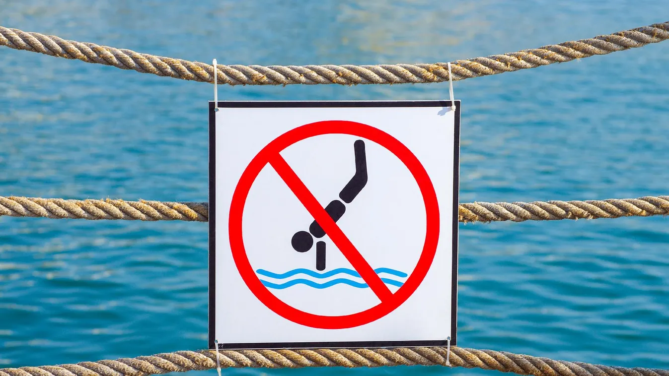 Balatoni strandokon szerveznek vízibiztonsági oktatást