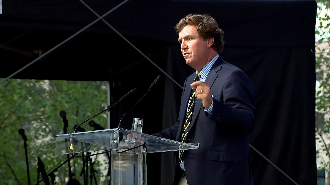 Magyarországon tartott előadást Tucker Carlson
