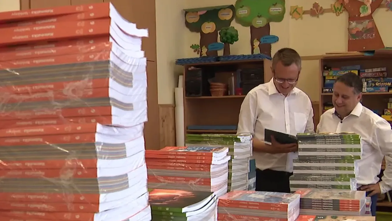 Megérkeztek a tankönyvek az iskolákba, a tanév rendben el fog kezdődni