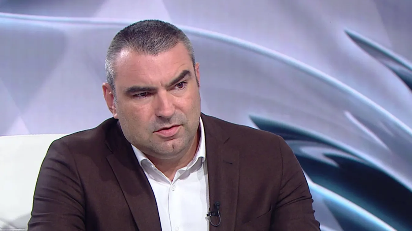 A magyar iskolákba is LMBTQ-vécéket telepítenének