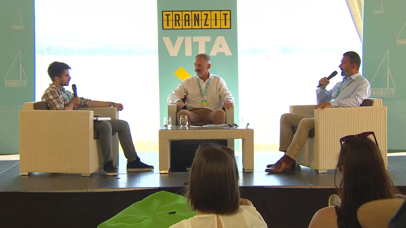 A Momentum szerint a magyar-orosz tárgyalásokat uniós tisztségviselőnek kellene lebonyolítani