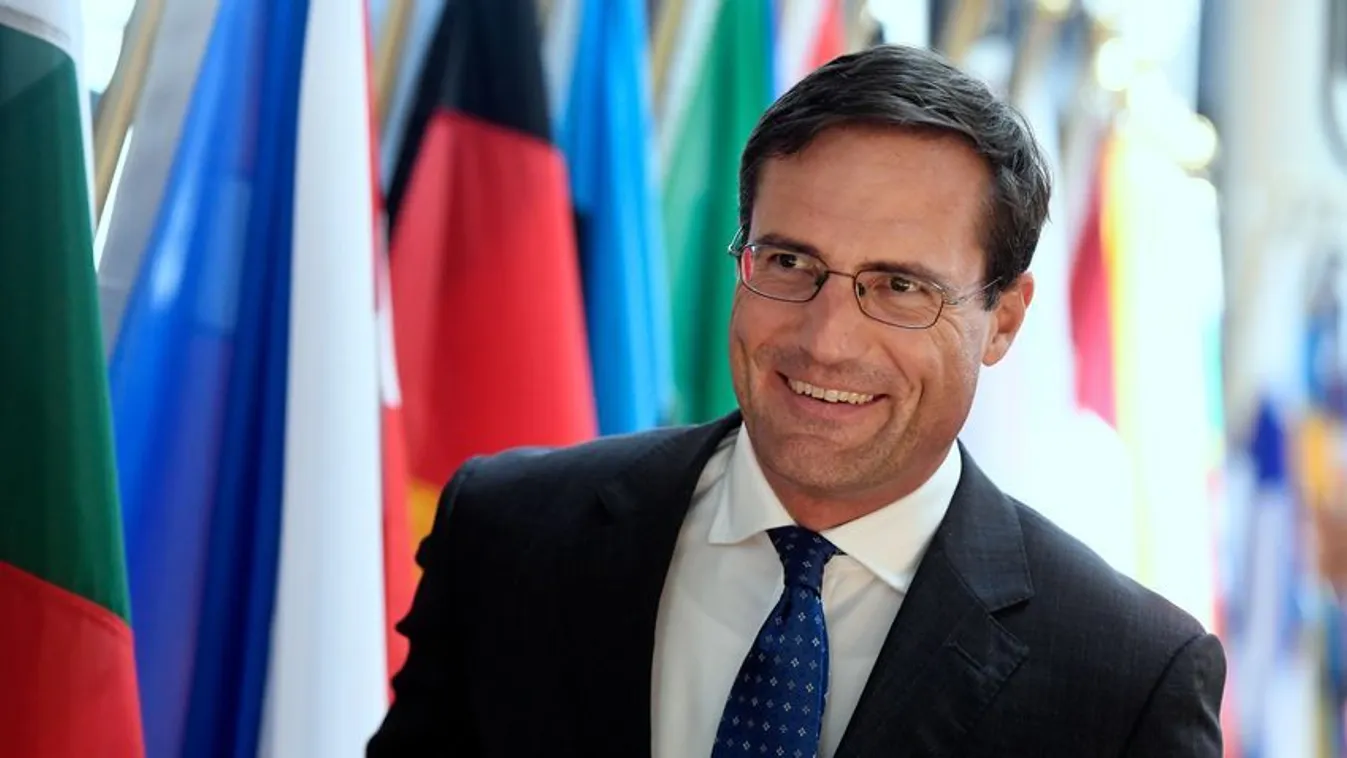 A Jobbik elnöke nem olvas híreket - Nem hallott a pártjához köthető pedofil botrányról