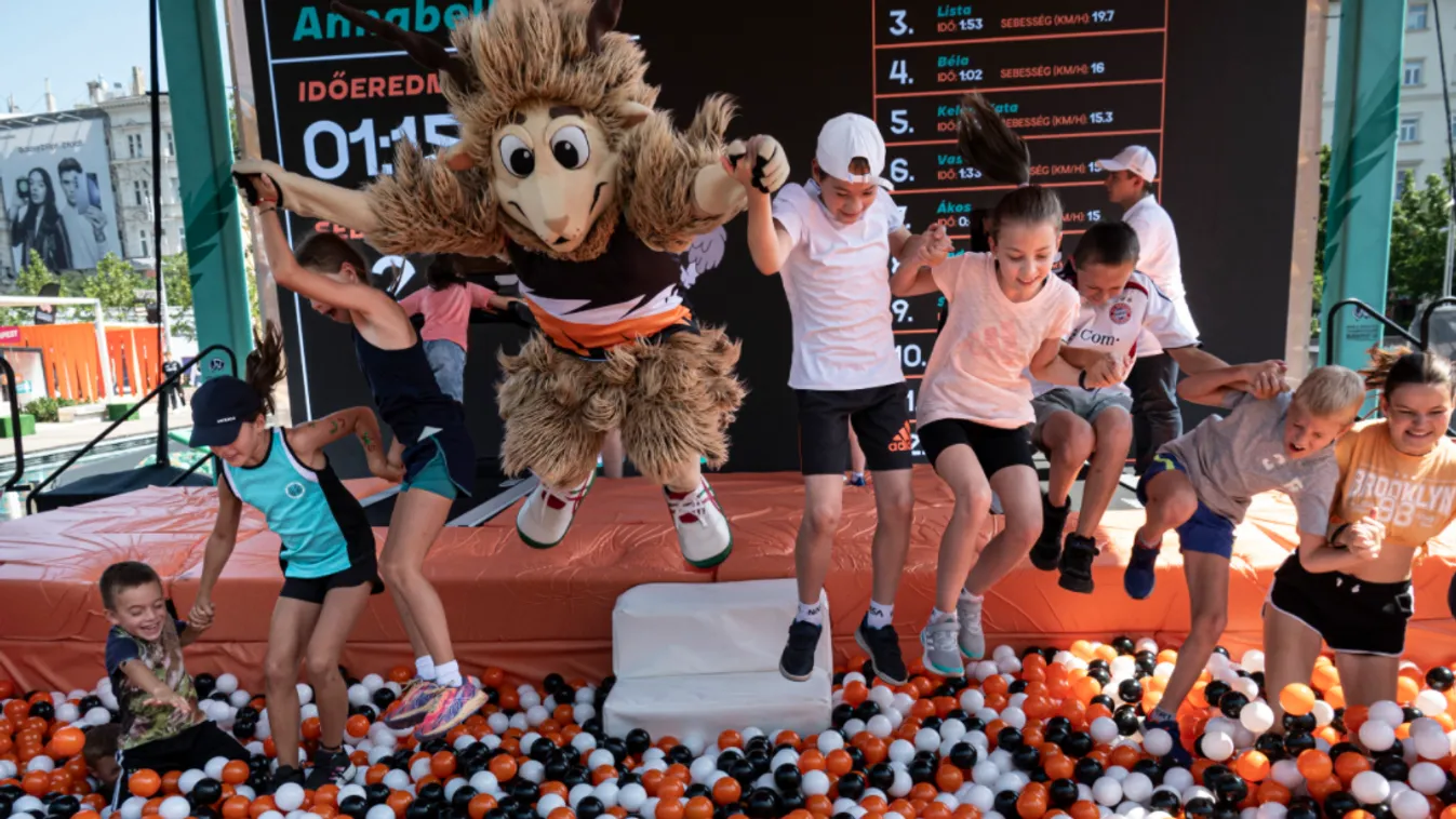 Megnyílt az atlétikai vb szurkolói zónája az Erzsébet téren