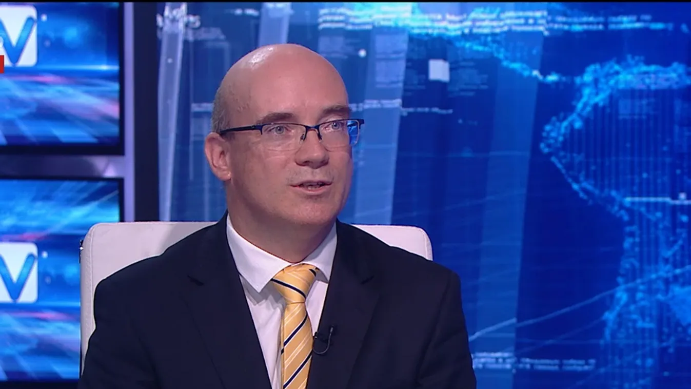 A szokásosnál hosszabb lesz a téli és a tavaszi szünet