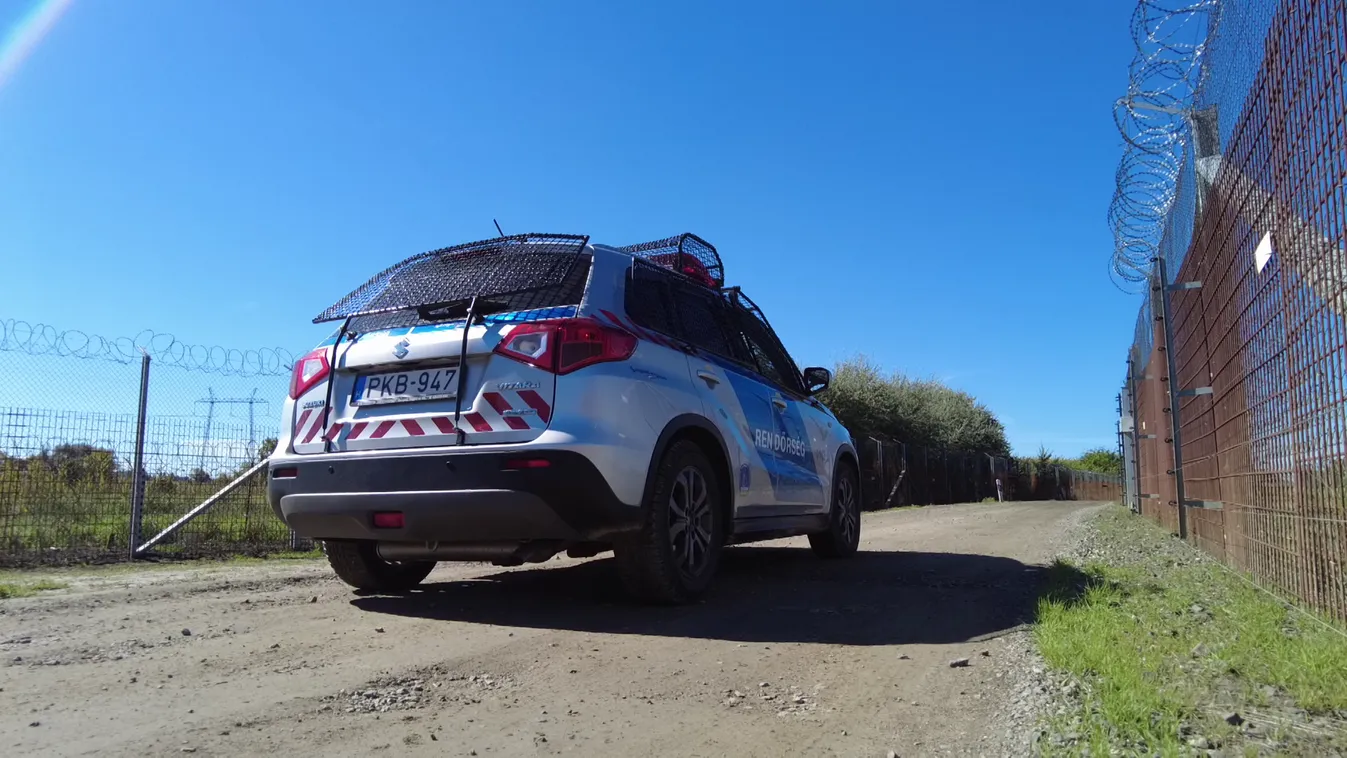 Sorozatlövő fegyverekkel lőttek rá a rendőrökre a déli határnál