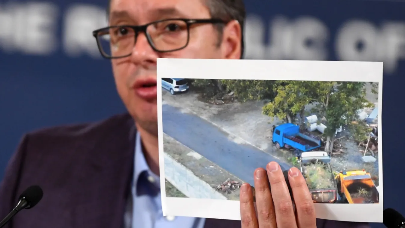 Több száz fegyvert találtak a koszovói tűzharc helyszínén