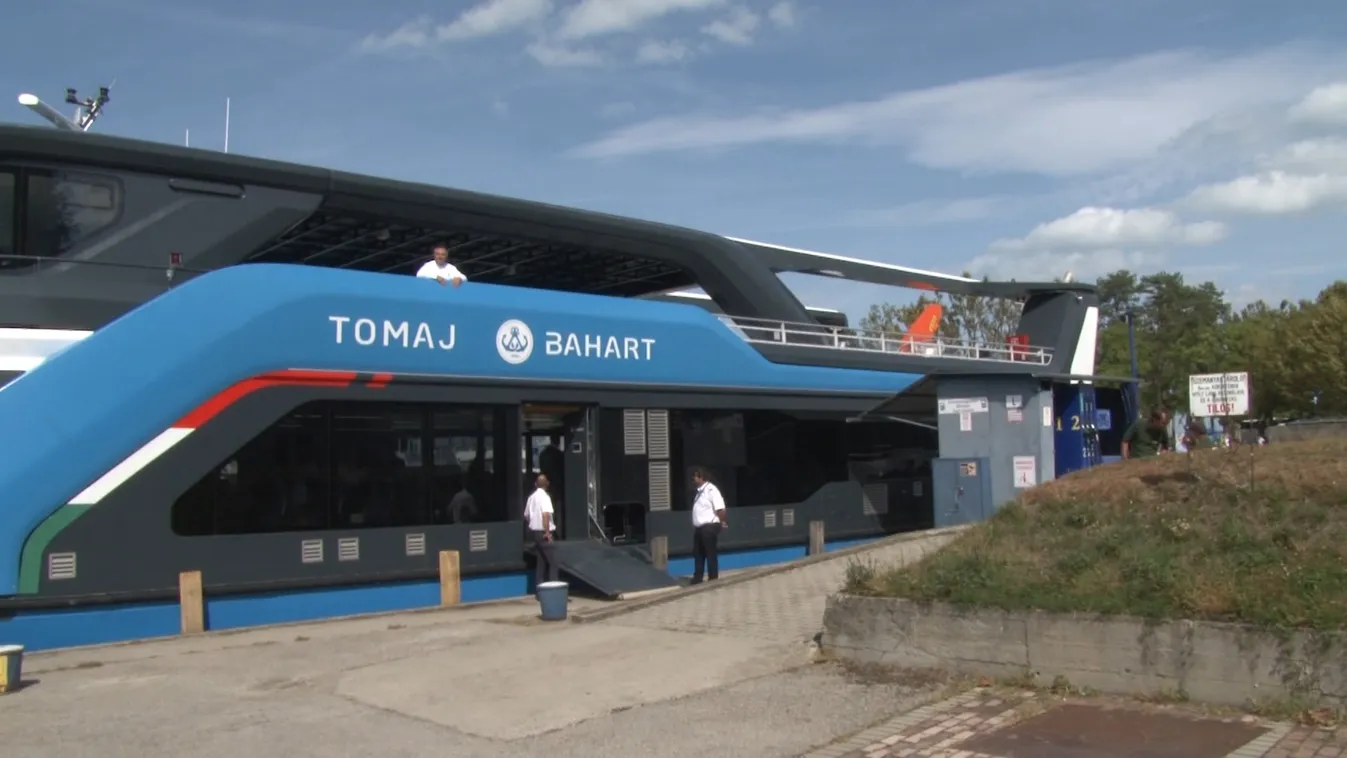 Dömötör Csaba: Újabb mérföldkőhöz érkeztek a balatoni fejlesztések