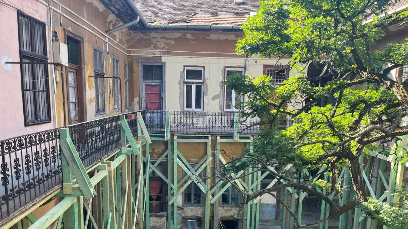 Életveszélyes állapotok az Üllői út 85-ben