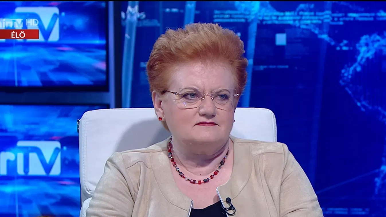 Mire számíthatnak a kisnyugdíjasok?