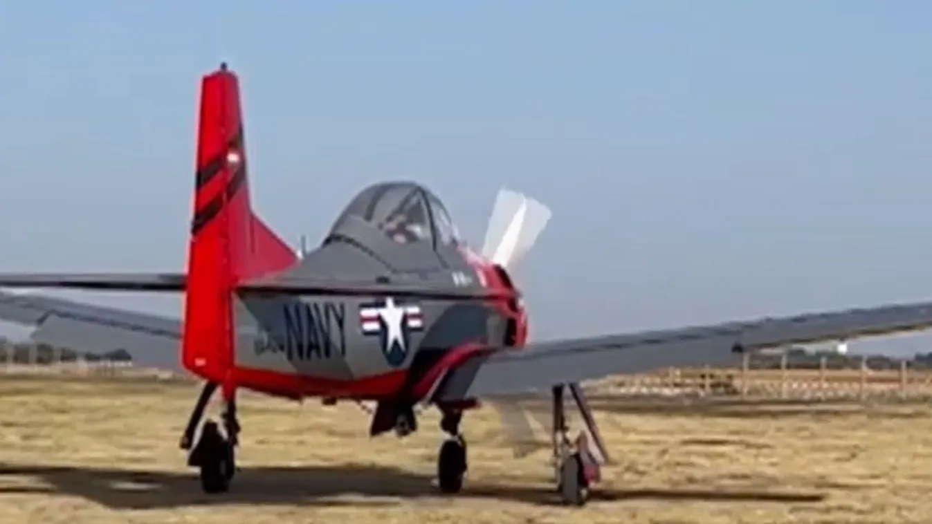 Újabb videó a börgöndi légiparádén lezuhant kisrepülőről