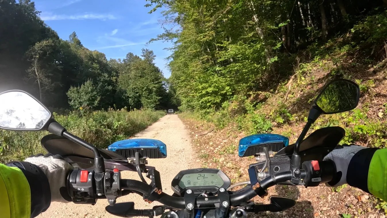 Radar - Razzia elektromos rendőrmotorral