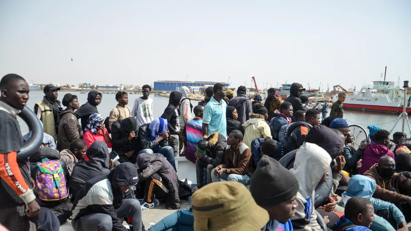 Tunézia nem kívánja más államok helyett azok határait ellenőrizni