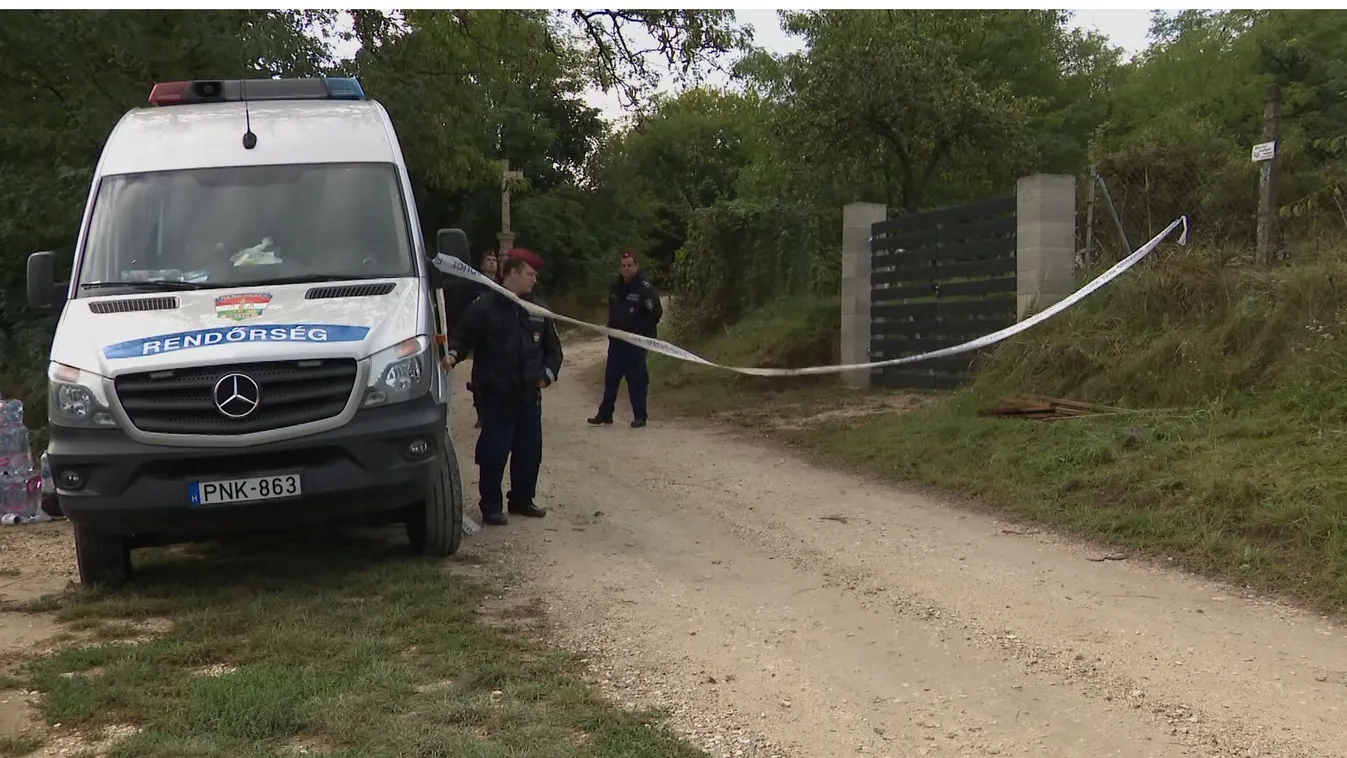 Továbbra is rendőrök védik az Esztergomi Bubánatvölgyi robbantás helyszínét