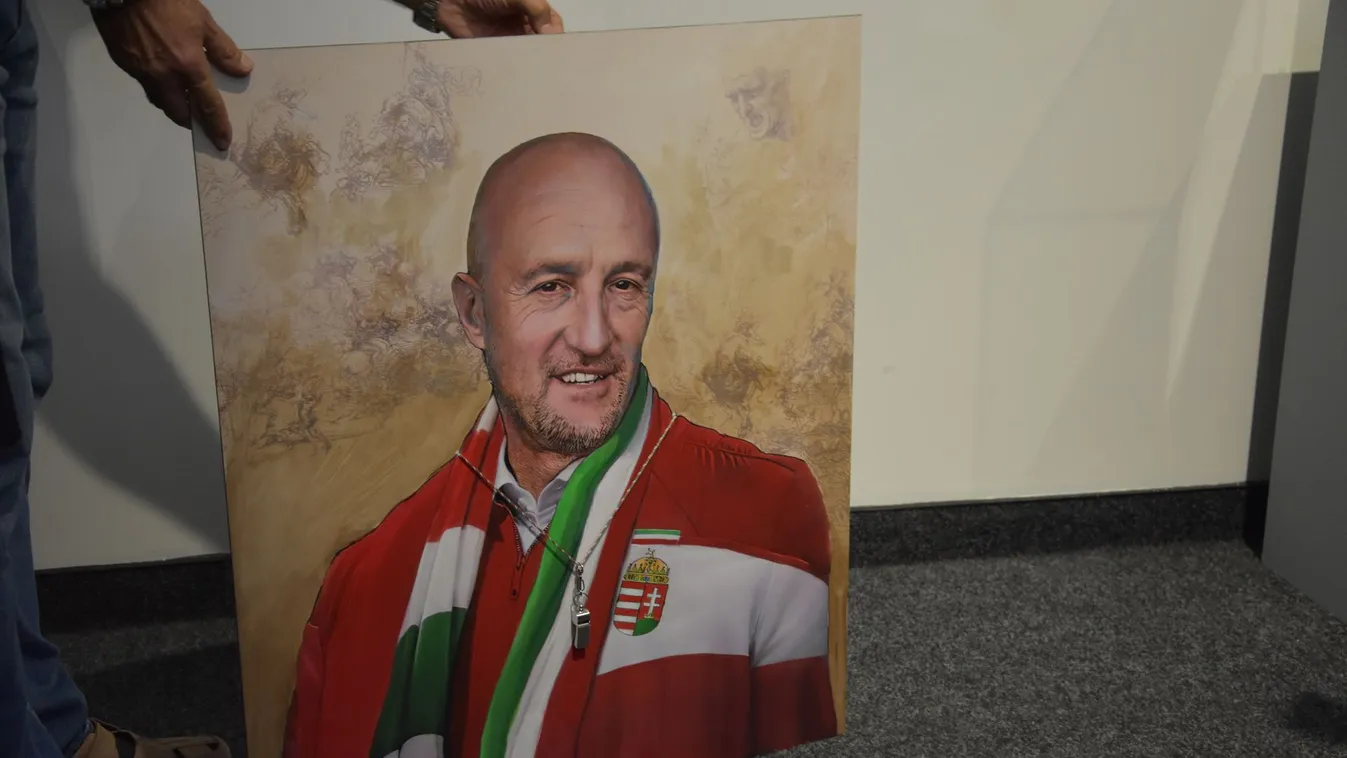 Festmény készült Marco Rossiról, illusztris társaságba került a múzeumban