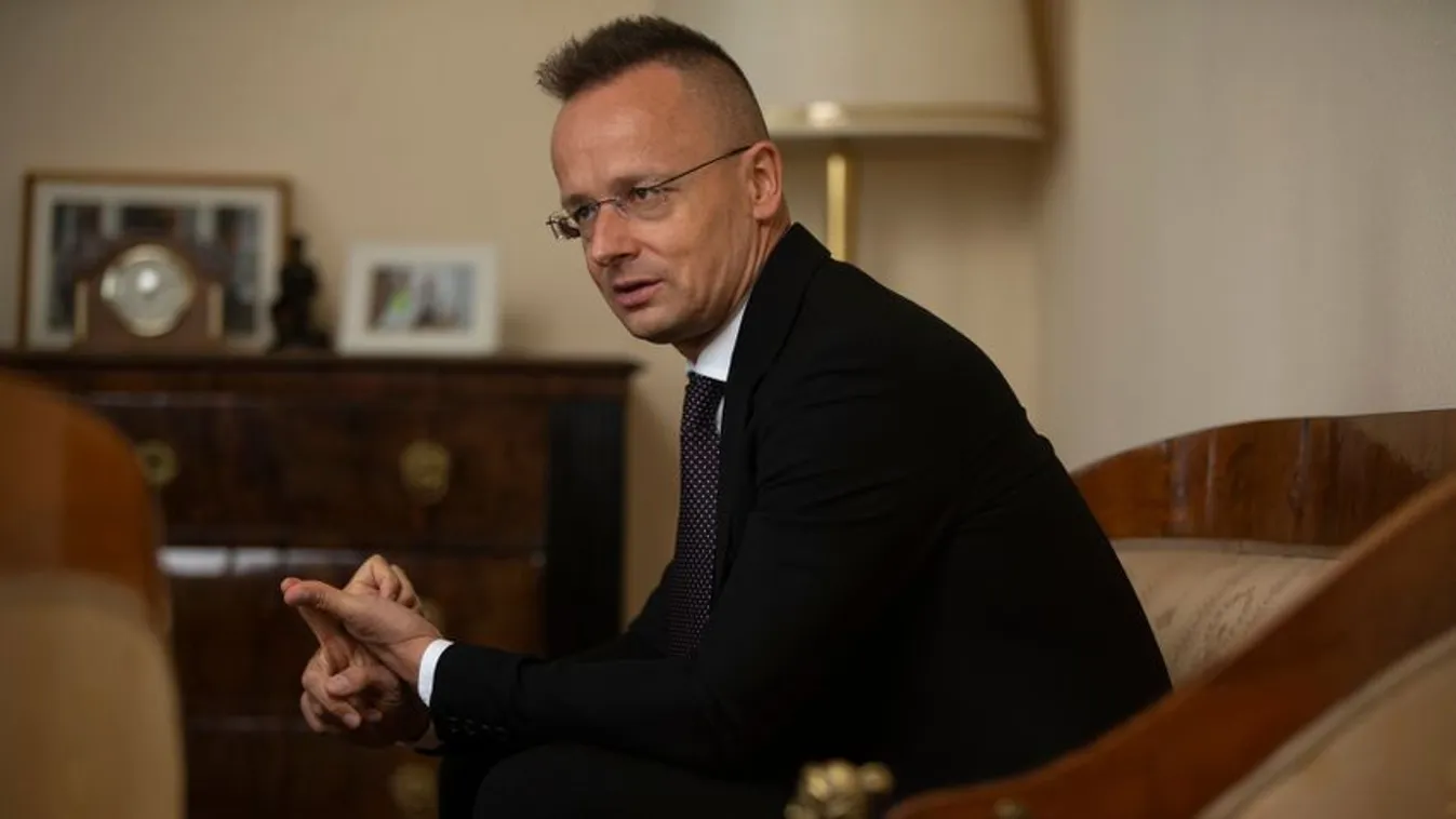 Szijjártó orosz hírügynökségnek nyilatkozott: Nevetségesek az ukrán indokok