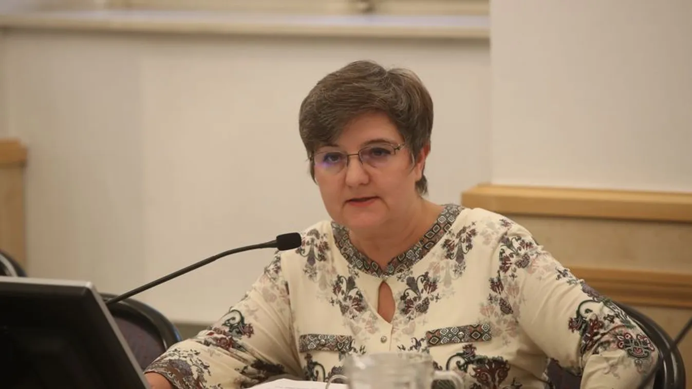 V. Naszályi Márta újabb cukrászdát akart tönkretenni