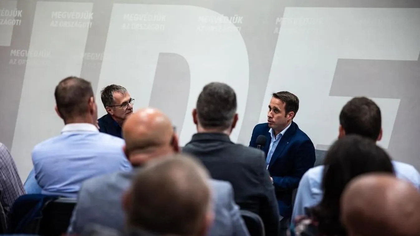 Dömötör Csaba az uniós pénzek visszatartásáról: világos nyíltsággal kimondták, mi is a bajuk + videó