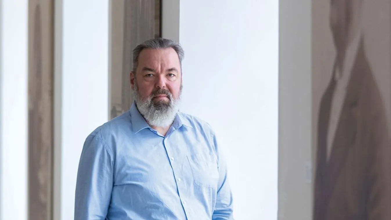 L. Simon László: Nem becsülték a vívódásaimat