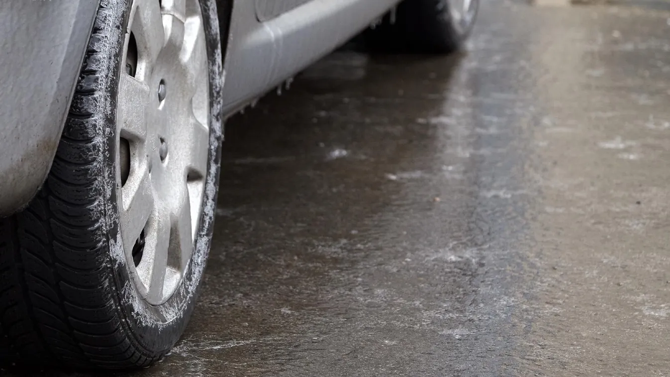 Jön az autósok rémálma, az ónos eső!