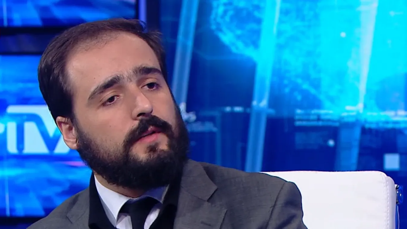 A szocialista spanyol miniszterelnök alkotmányt szegett a hatalom megszerzéséért + videó