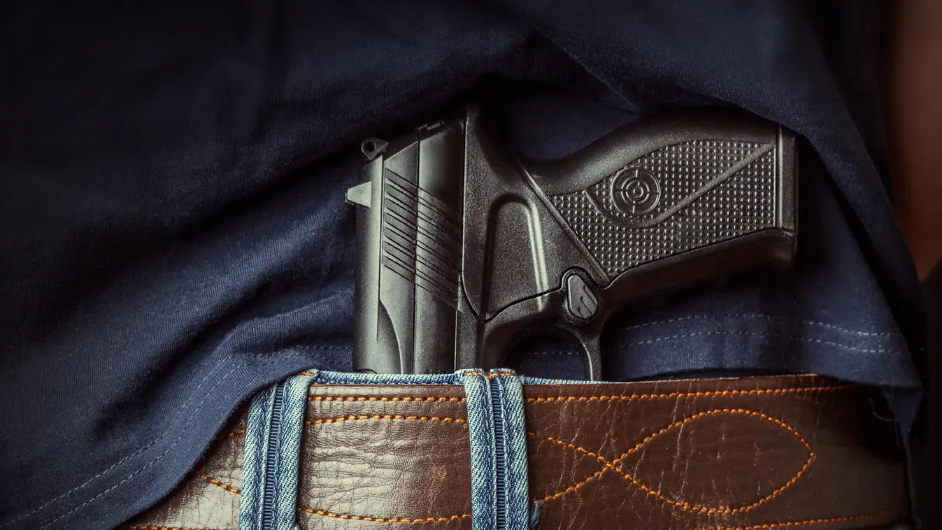 Játékpisztoly okozott riadalmat Németországban