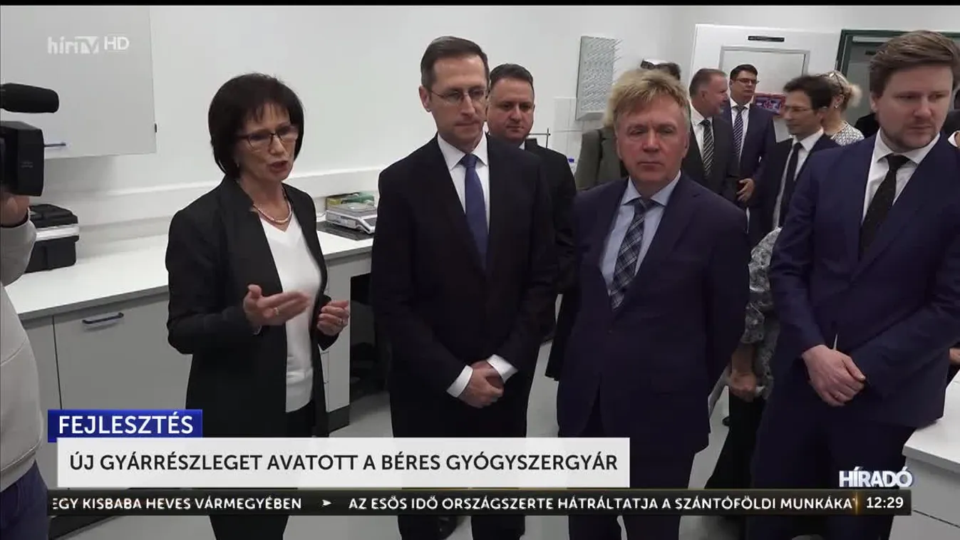Új gyárrészleget avatott a Béres gyógyszergyár