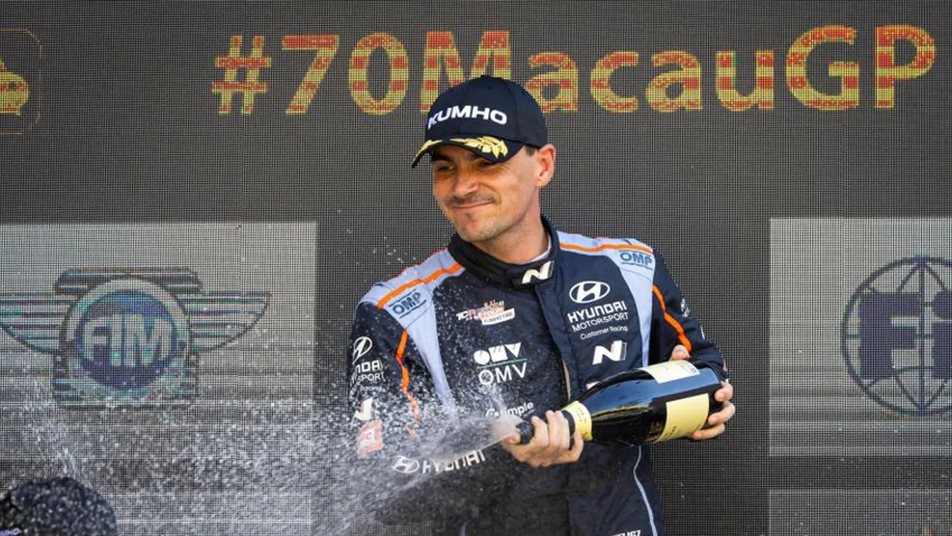 Michelisz Norbert újra túraautó világbajnok