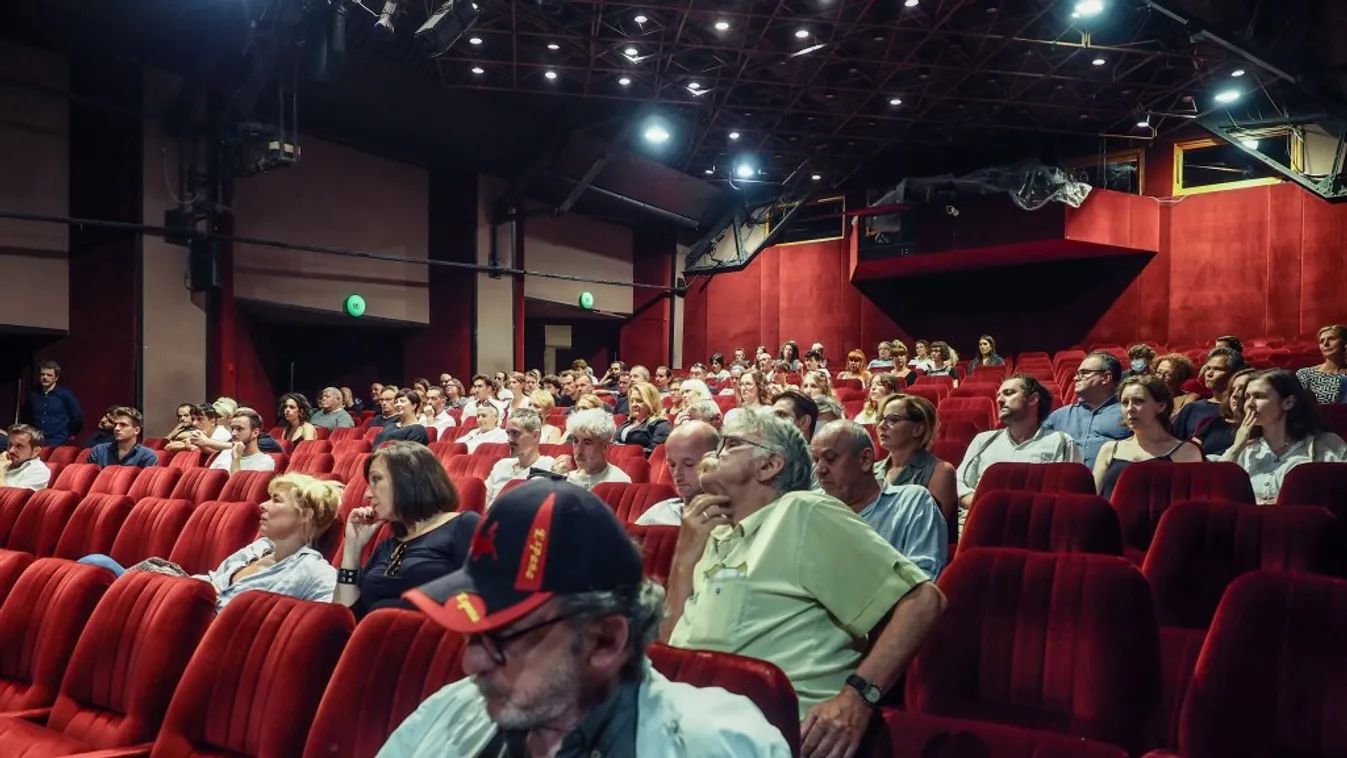 Külön kedvezmény jár a DK-tagoknak a főváros által fenntartott Katona József Színházban