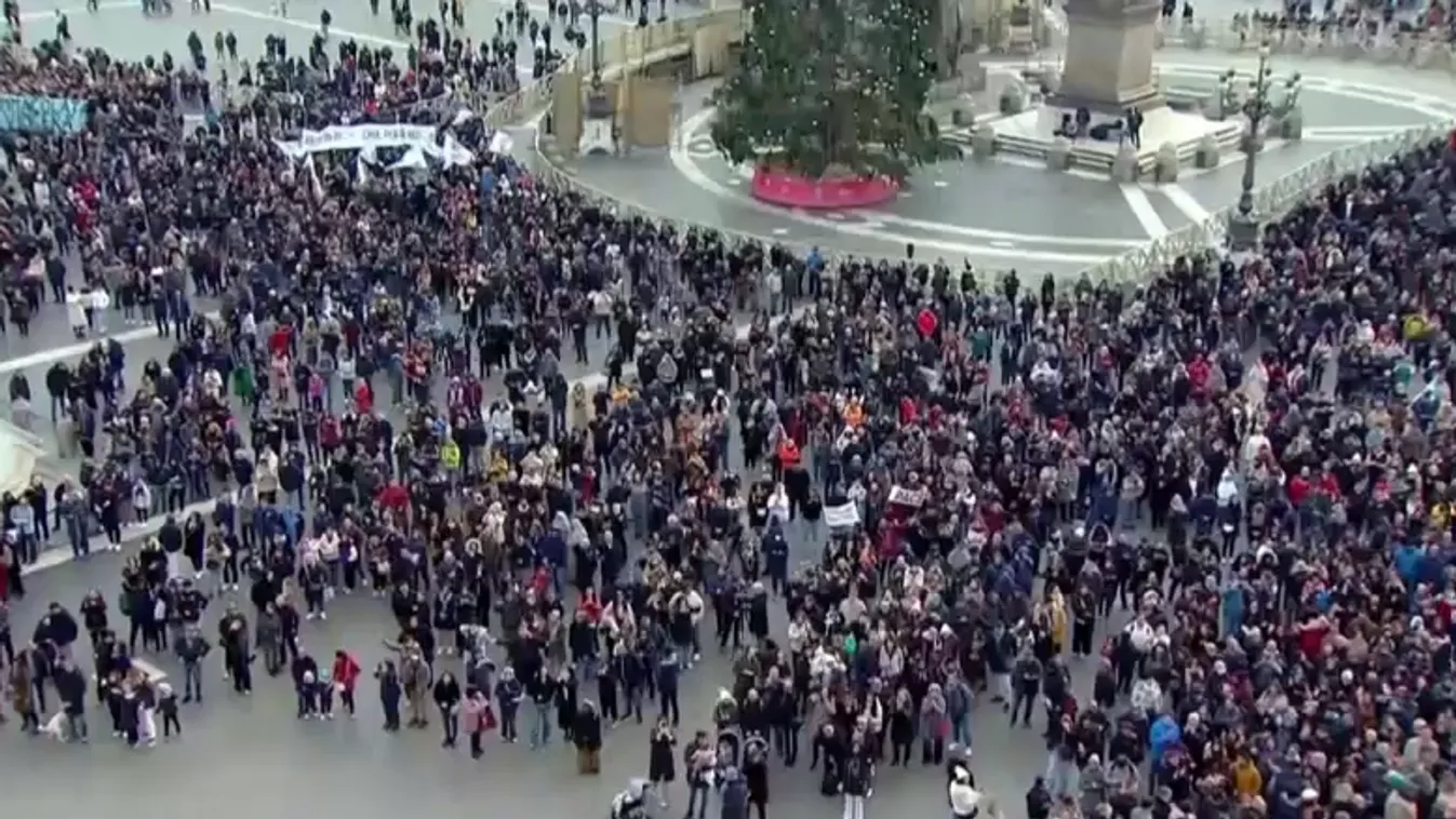 Szigorú biztonsági intézkedések Rómában az adventi karácsonyi ünnepkör miatt + videó