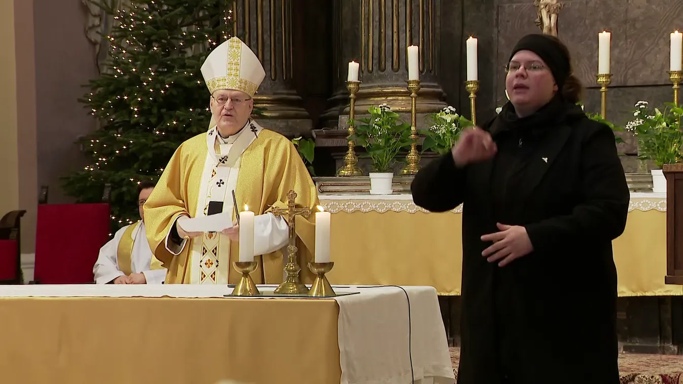 Hallássérülteknek tartott karácsonyi szentmisét Erdő Péter bíboros, Esztergom-Budapesti érsek + videó