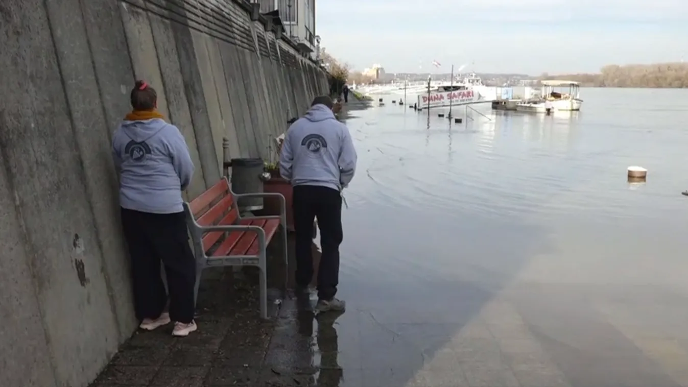 Mohácsnál is tetőzik a Duna + videó