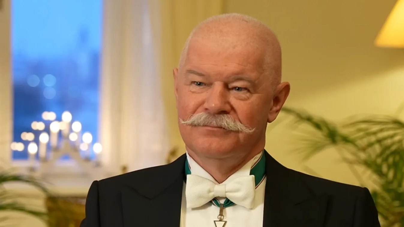 Csák János: A tudományhoz kíváncsiság és kitartás is kell, nem mindig minden sikerül elsőre + videó